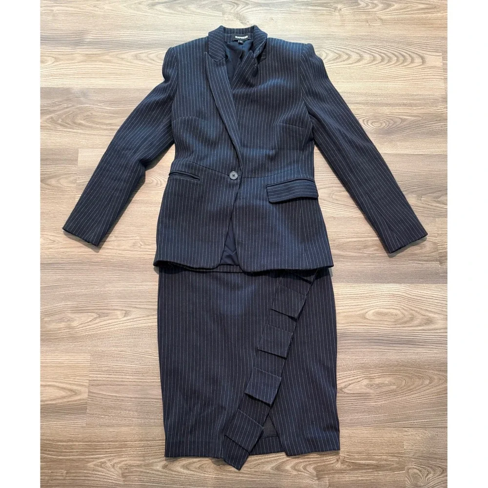 Express Womens Navy Pinstripe Skirt Suit Set Blazer XS Skirt Small Ruffle Trim